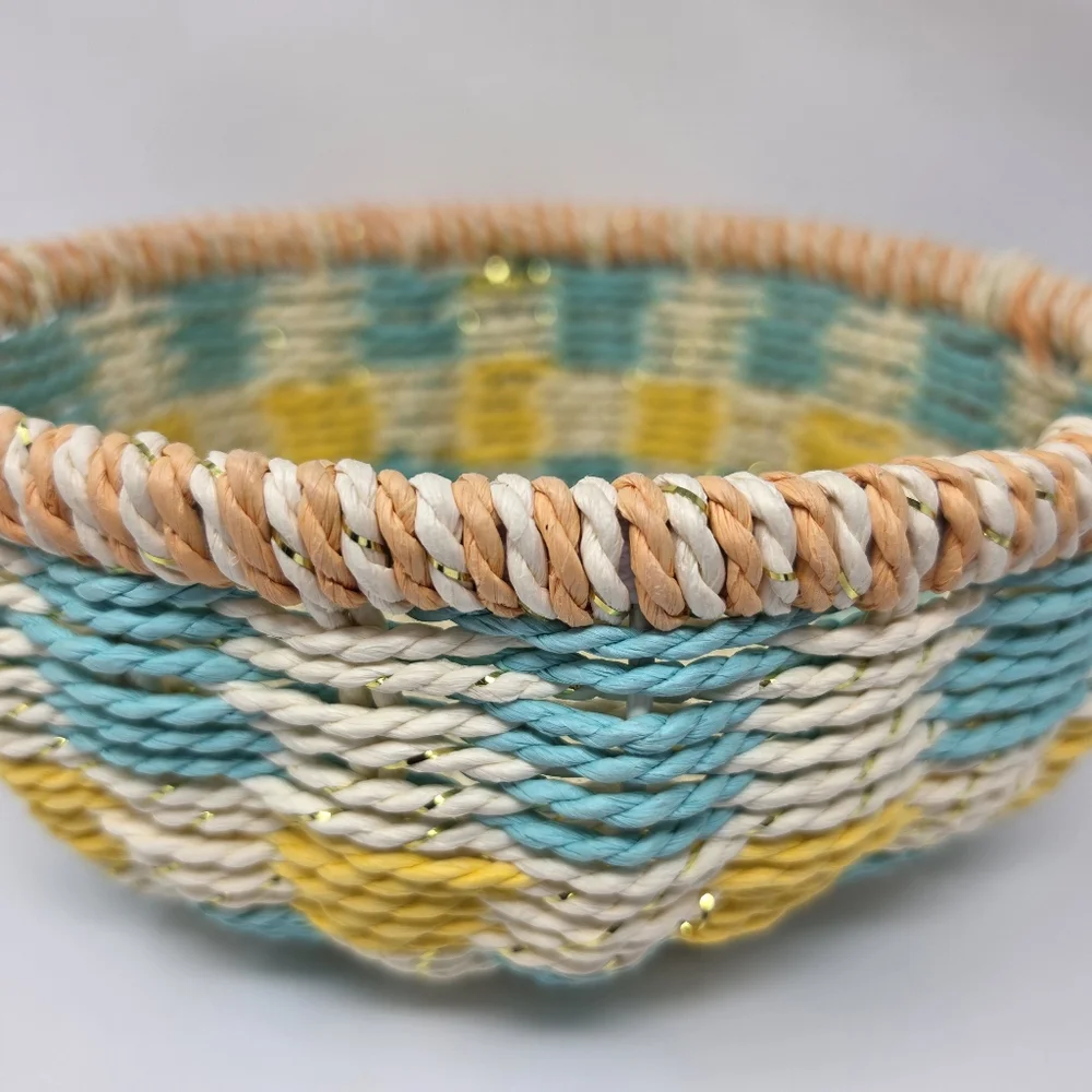 Basket Woven Round 9